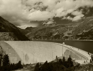 Black and white dam